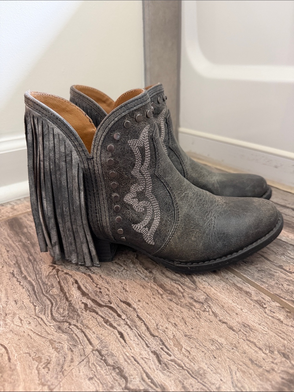 Women’s Sterling River Boots Fringe Western Ankle Bootie in Gray - Women